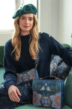 Pip Studio Taschen|Umhängetaschen|Fenna Schultertasche Klein Flores Felices Dunkel Blau