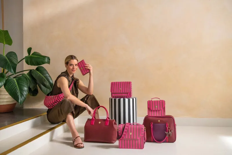 Pip Studio Taschen|Umhängetaschen|Fenna Schultertasche Mittel Streifen Rosa