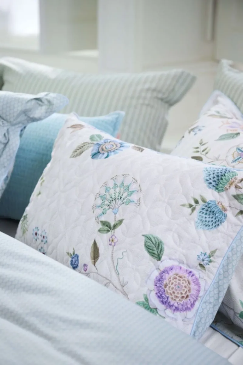 Pip Studio Zierkissen|Bettkissen|Quilted Zierkissen Flores Bailando Gebrochen Weiss